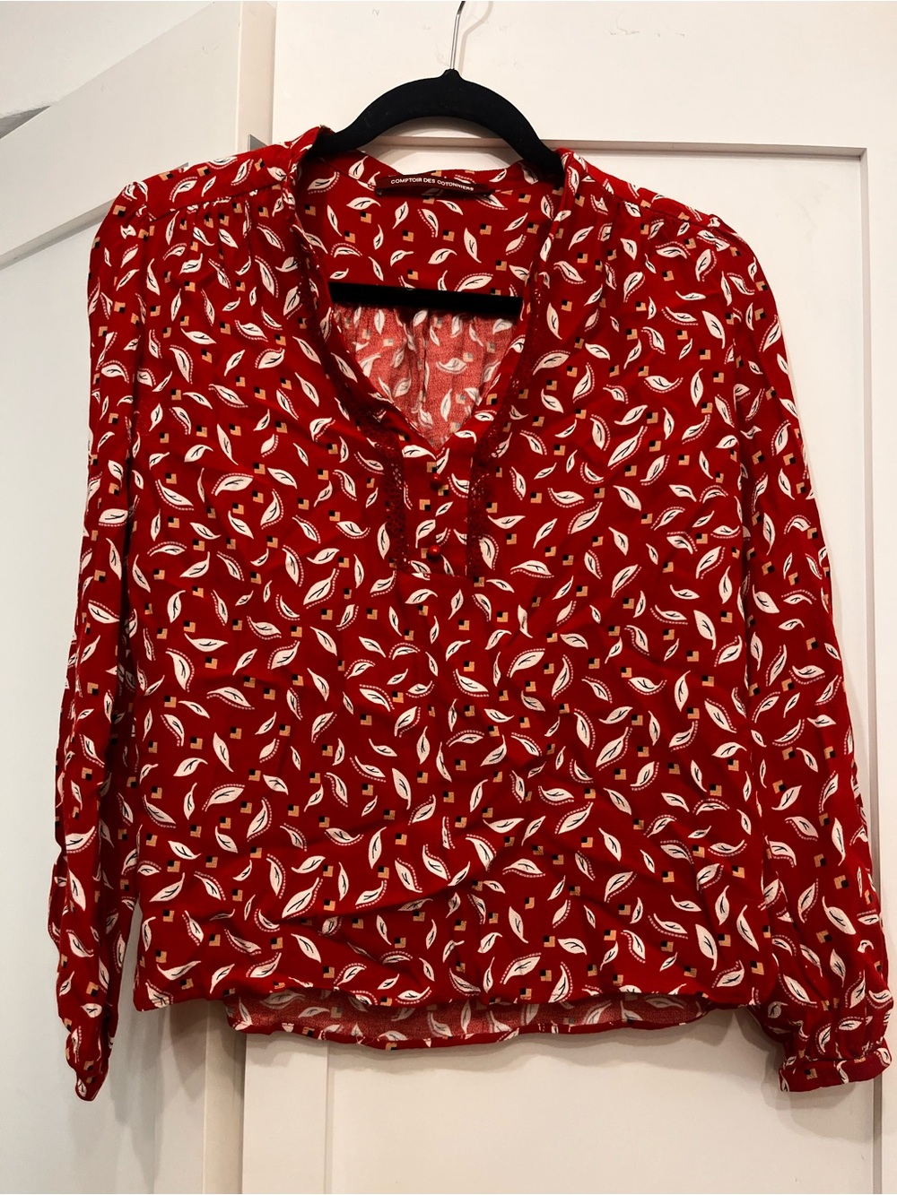 Comptoir Des Cotonniers Red Leaf-Print Long-Sleeve Blouse